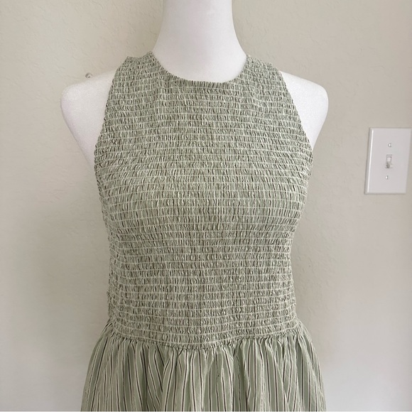 Madewell Smocked Sleeveless Midi Dress in Pistachio Stripe Size Small - Picture 4 of 10